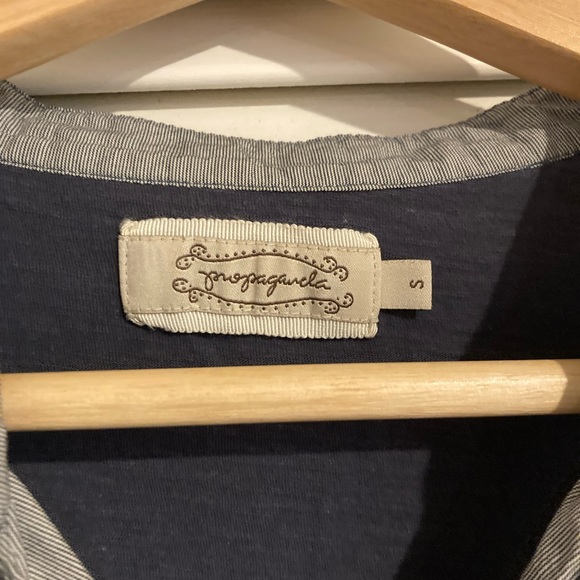 SOLD Propaganda Tunic Style 1/2 Sleeve Heather Blue and Grey Top Size Small - Picture 3 of 7